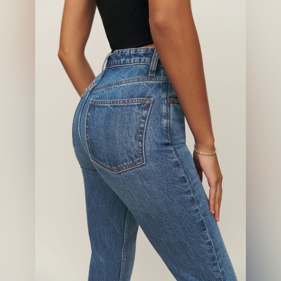 REFORMATION Peyton High Rise Bootcut Cropped Jeans - Picture 3 of 9